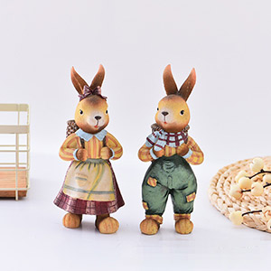 卡通工艺品田园背包兔树脂摆件节日礼品家居装饰工艺可爱兔情侣礼物